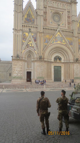 Duomo with soldiers